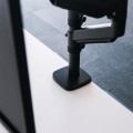 Uchwyt-na-monitor-do-biurka-2-regulowane-ramiona-sprezynowe-FURVERO-HK003-czarny-MTP007008-21.jpg